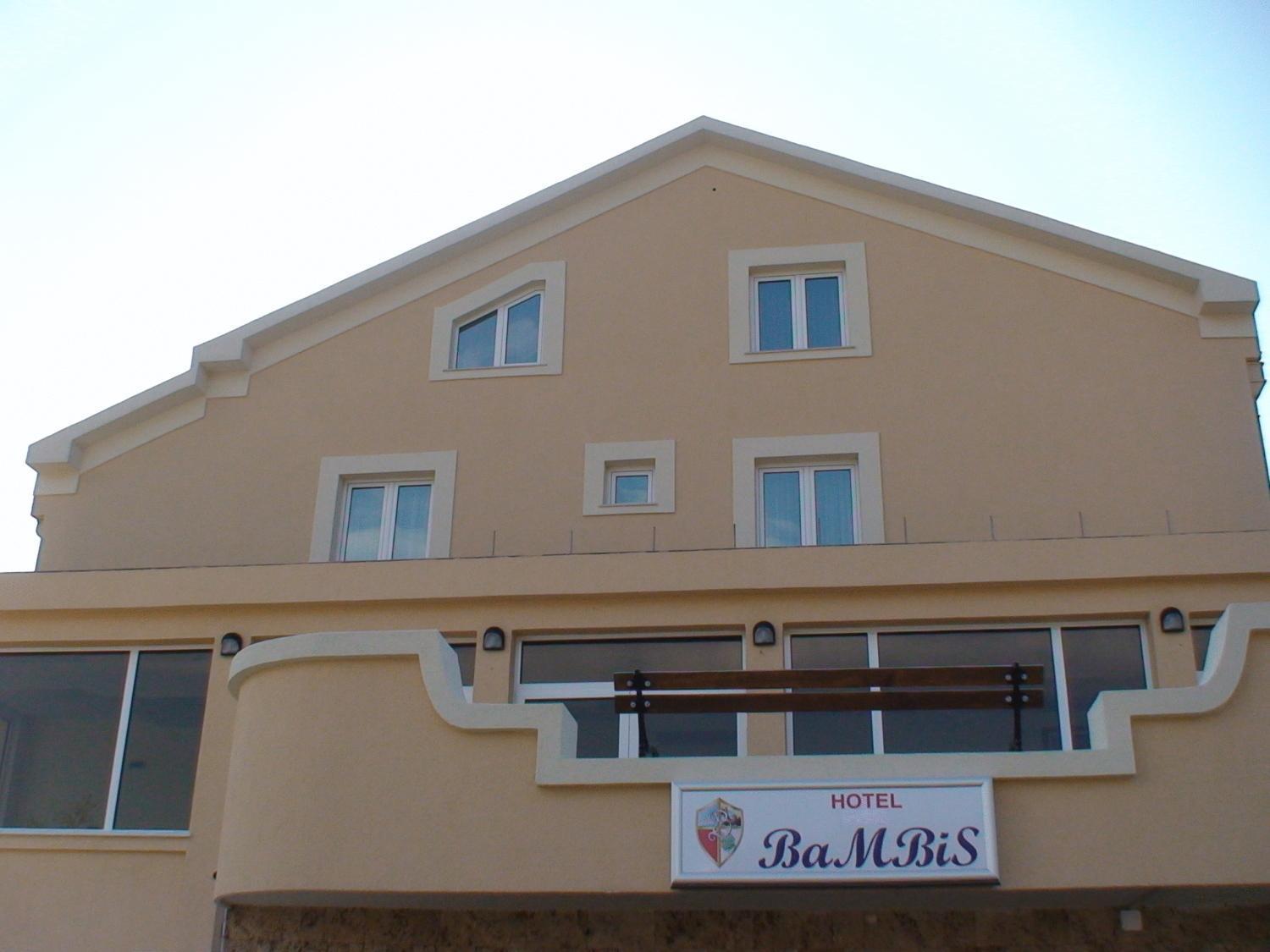 Mali Hotel Bambis Podgorica Zewnętrze zdjęcie
