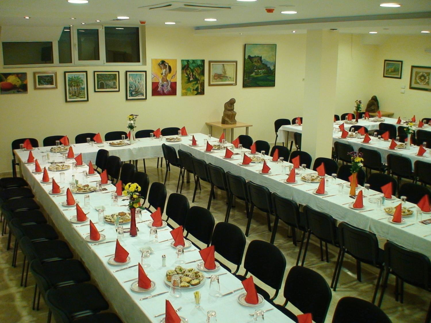 Mali Hotel Bambis Podgorica Zewnętrze zdjęcie